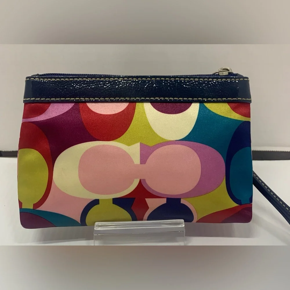 Coach 2010 Signature Scarf Print Multicolor Satin Tote & wristlet-F15183